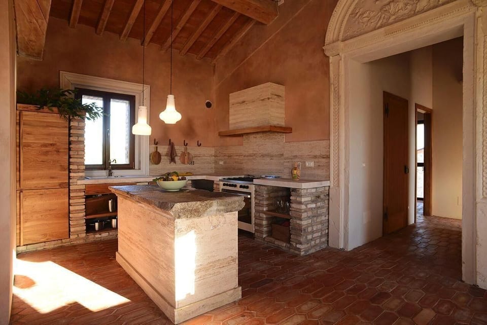 TUSCANY FOREVER RESIDENCE VILLA III APICIUS FIRST FLOOR APARTMENT 
Boutique holiday rental in Volterra Tuscany