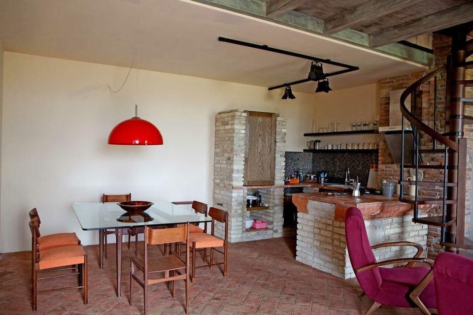TUSCANY FOREVER RESIDENCE VILLA FAMIGLIA FIRST FLOOR APARTMENT no.7
Boutique holiday rental in Volterra