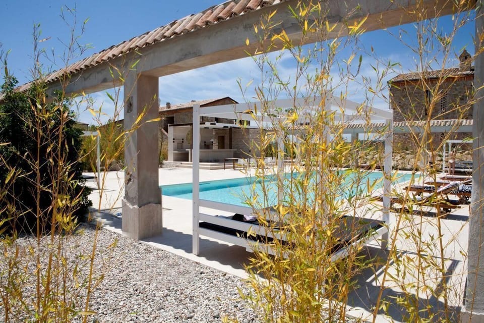 TUSCANY FOREVER RESIDENCE 
4 swimming pools ,tennis court and restaurant 