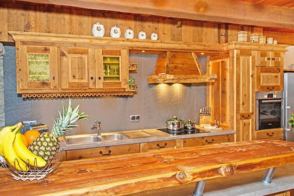 Kitchen area