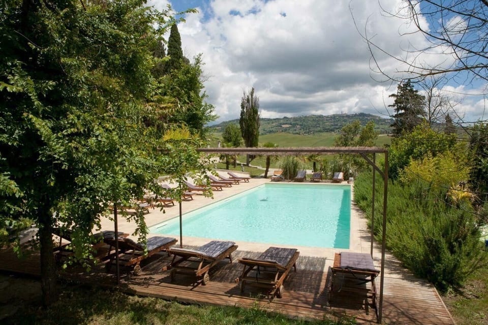 TUSCANY FOREVER RESIDENCE VILLA VI TERRA GROUND FLOOR APARTMENT boutique holiday rental.