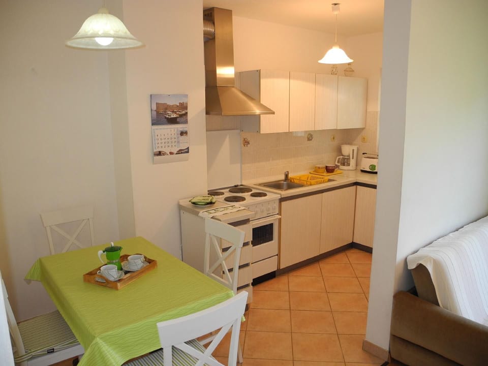 Kitchen area. Dining area