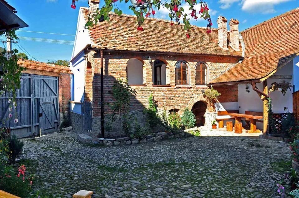 Casa Nicu • self catering holiday farmhouse at the Carpathian Mountains near Sibiu, Transylvania, Romania