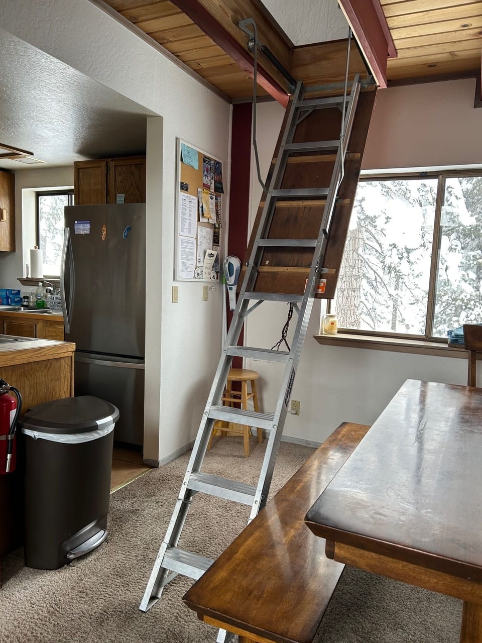 Loft pull down ladder
