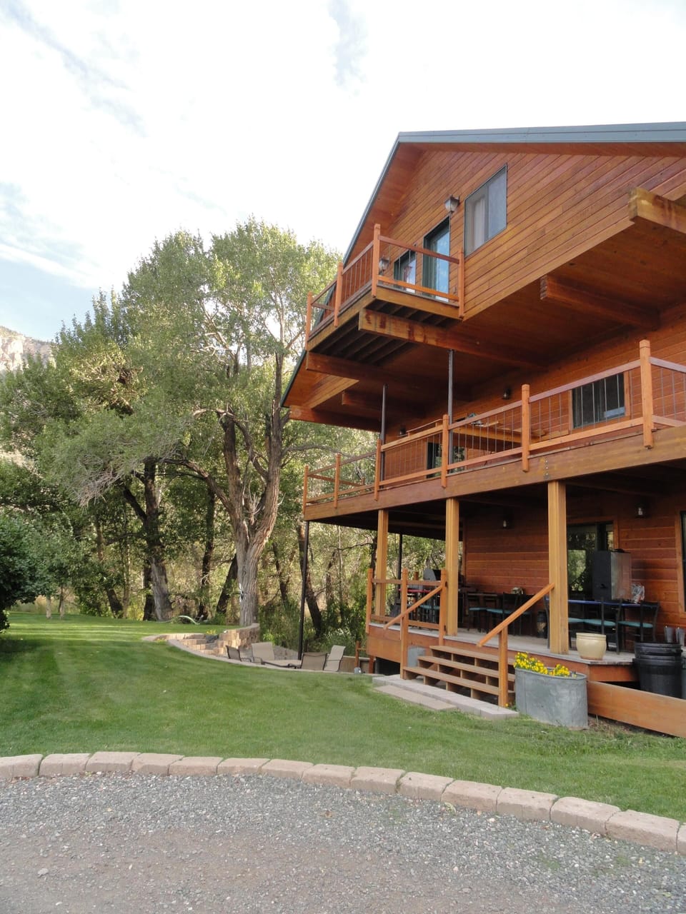 Front view of lodge
