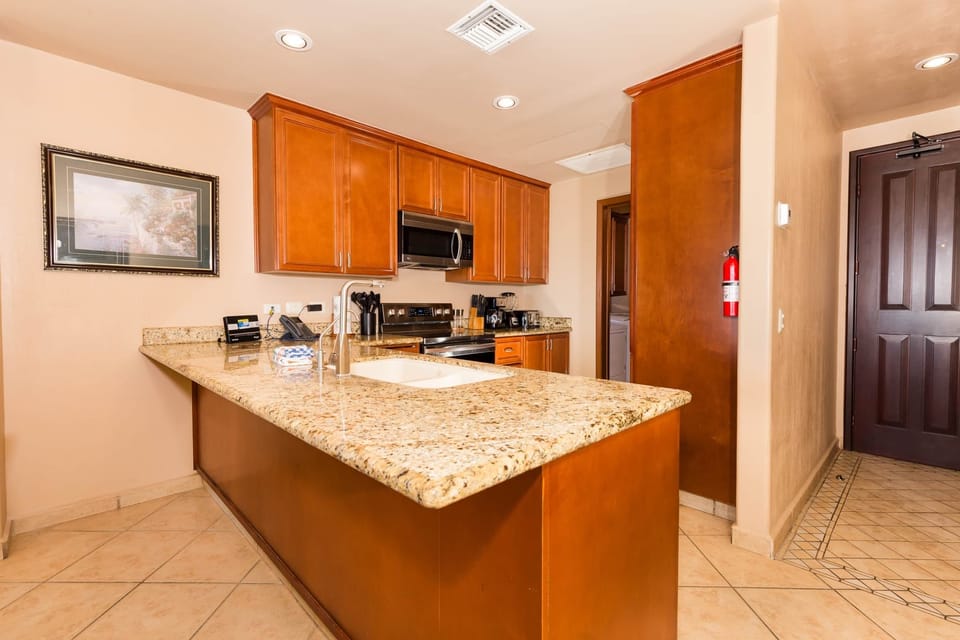 Kitchen (1)