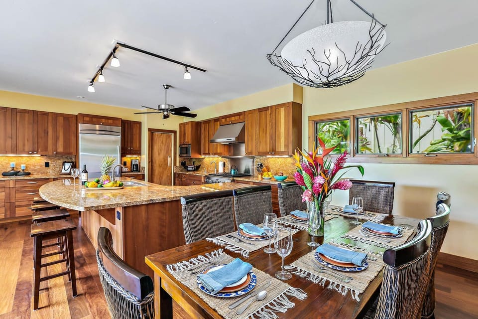 Custom kitchen with granite countertops, high end appliances
