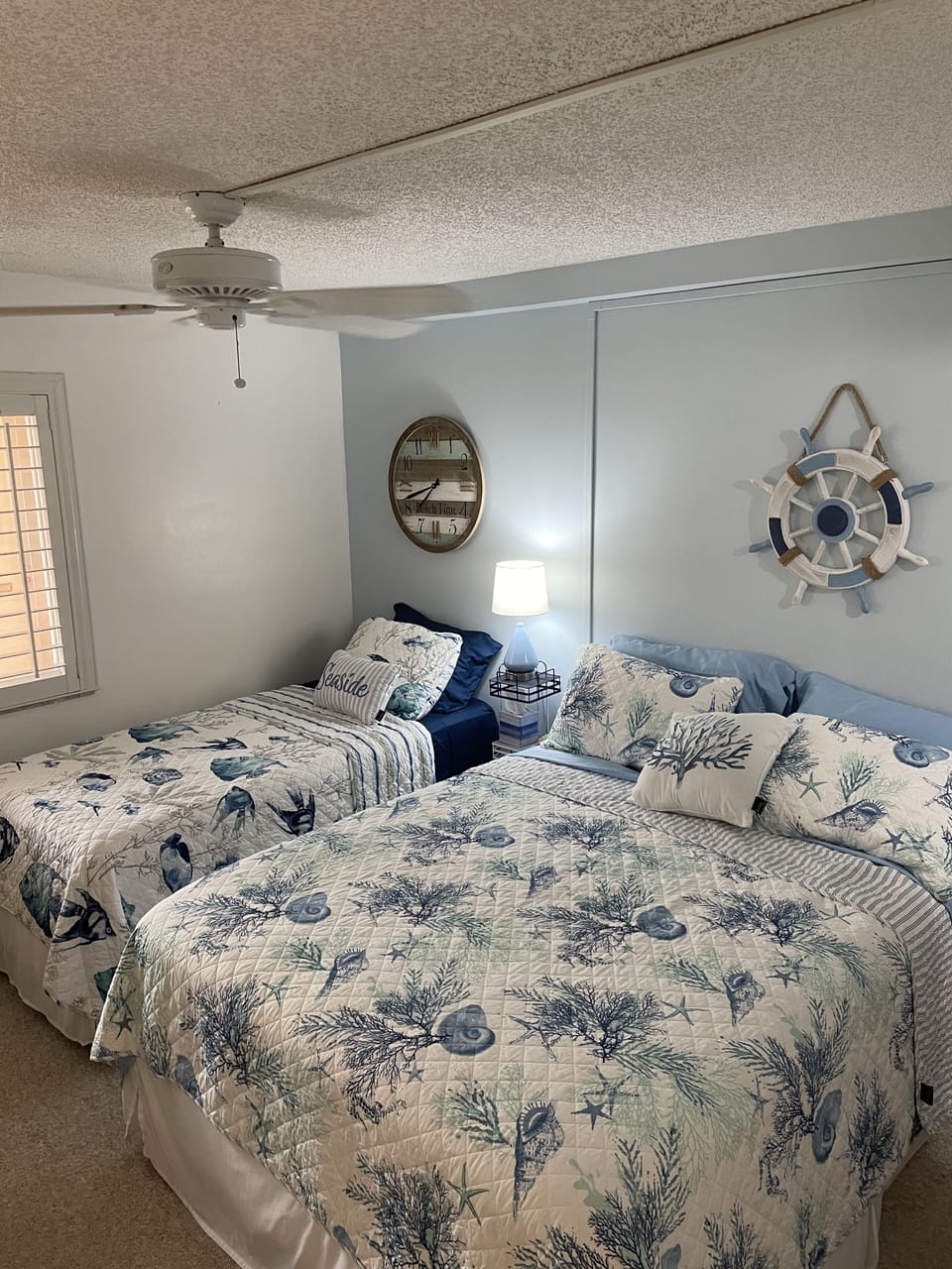 Twin & Queen size beds