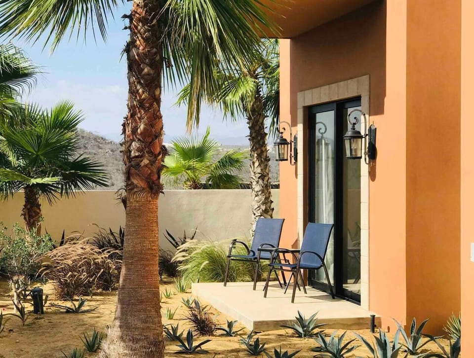 Private back patio for guest bedroom 1 