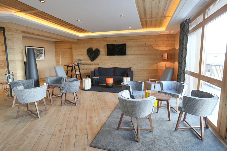 Another lounge area for guests to relax!