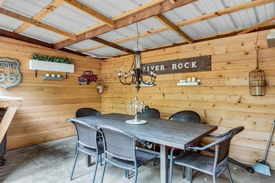 Outdoor seating area near the pool