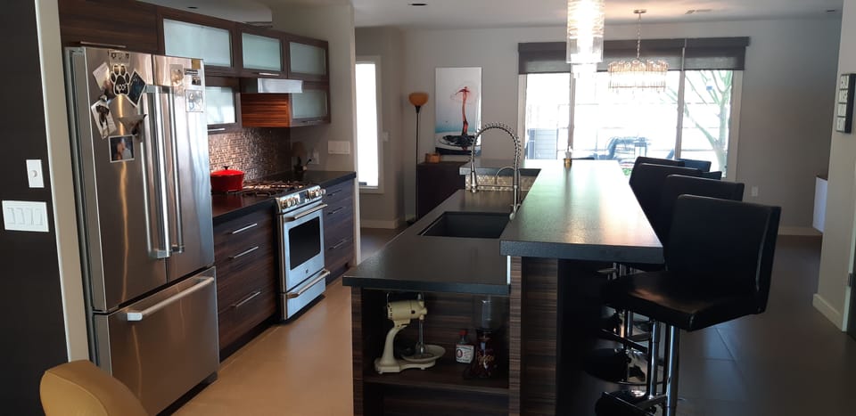 open kitchen
