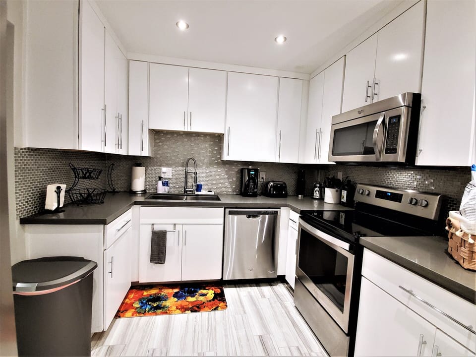 Cooking and prep area