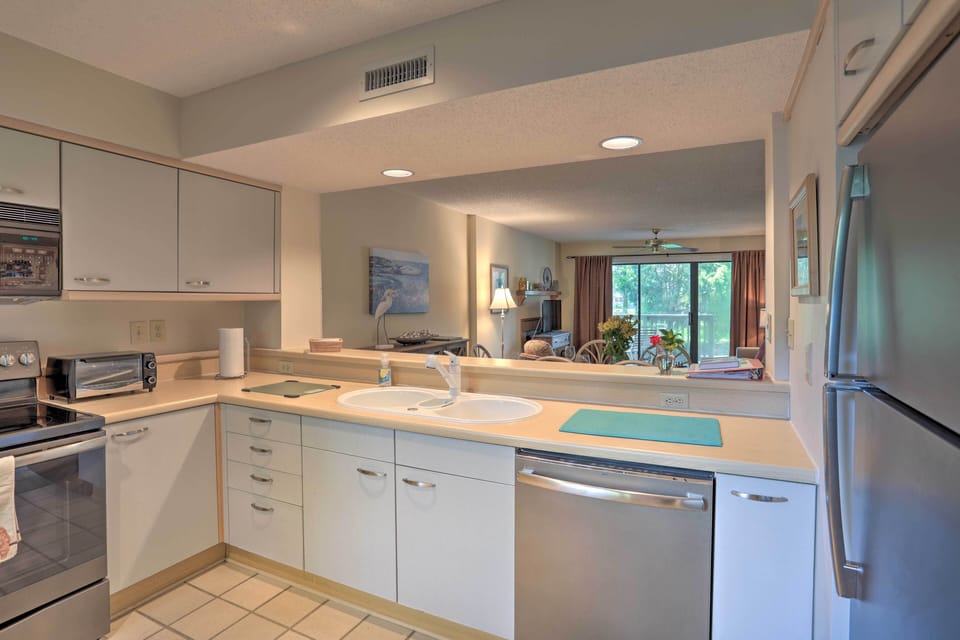 Kitchen | Fully Equipped | Cooking Basics