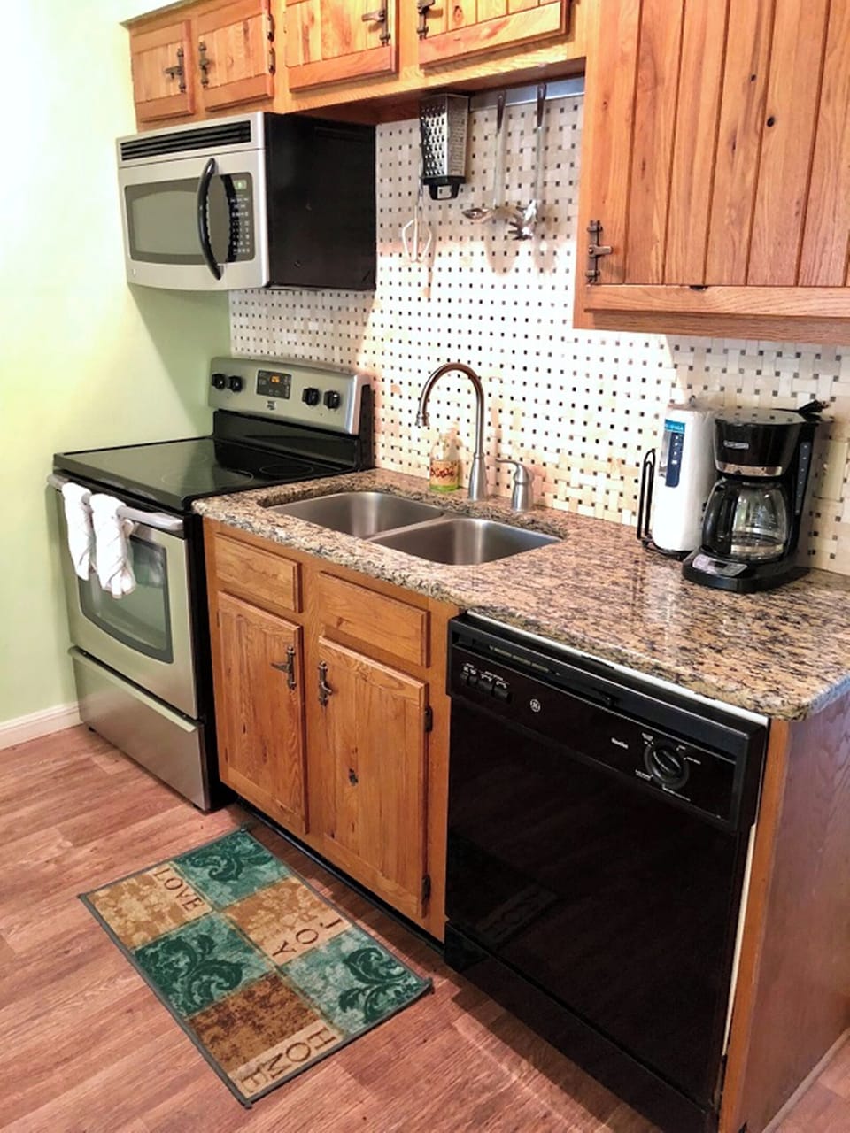 Pretty counters and full size sink.