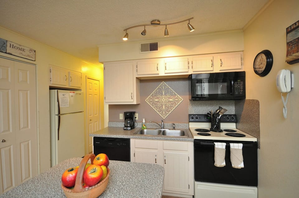 Extra counter space with center island