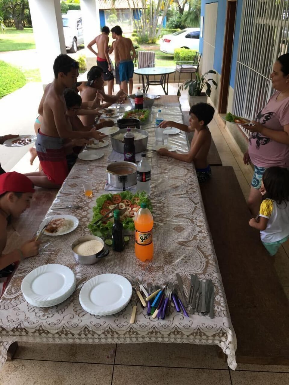 Outdoor dining
