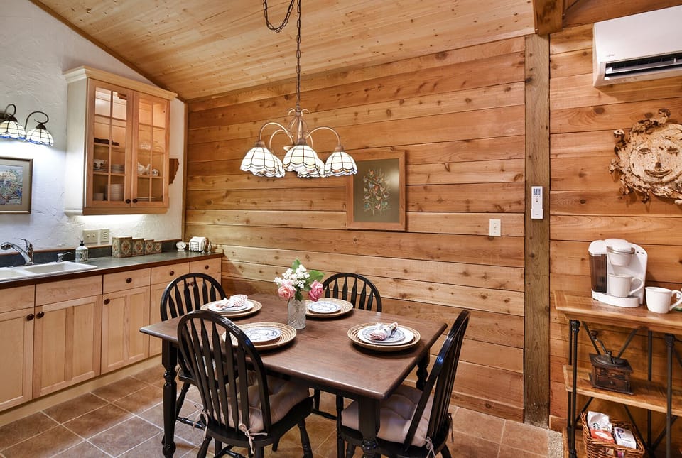 True farmhouse dining.