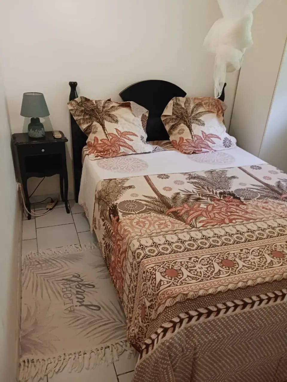 Double bed
