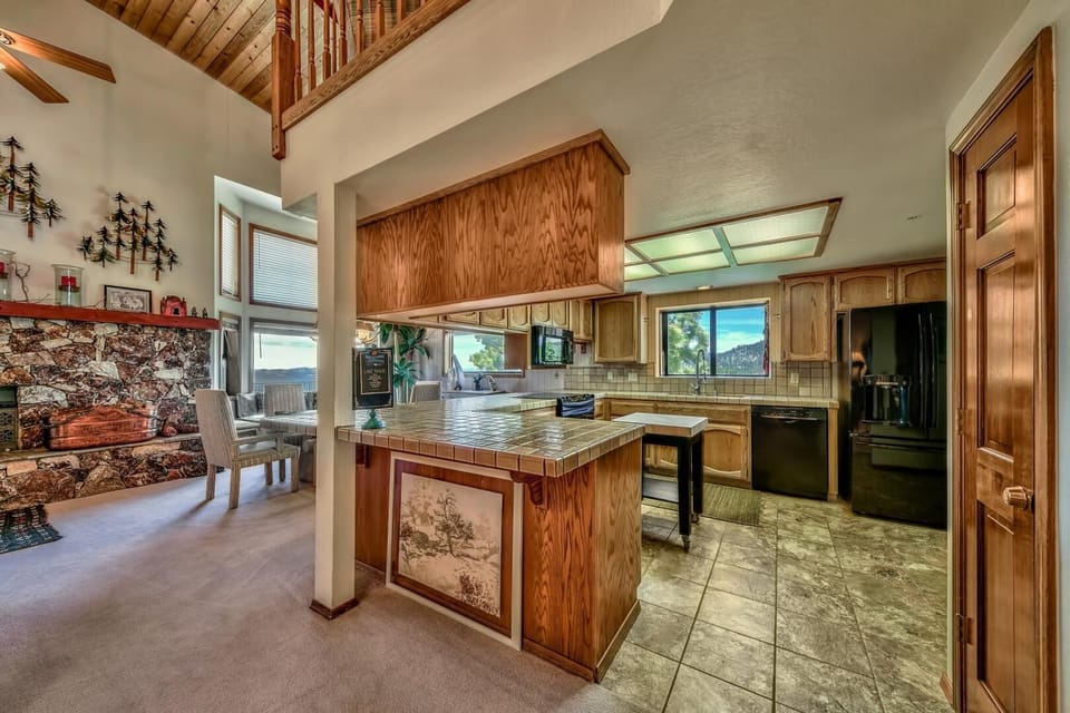 Spacious, fully stocked kitchen.