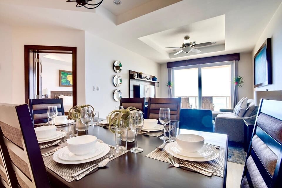 Breathtaking OCEANFRONT views from the kitchen, dining and living areas!