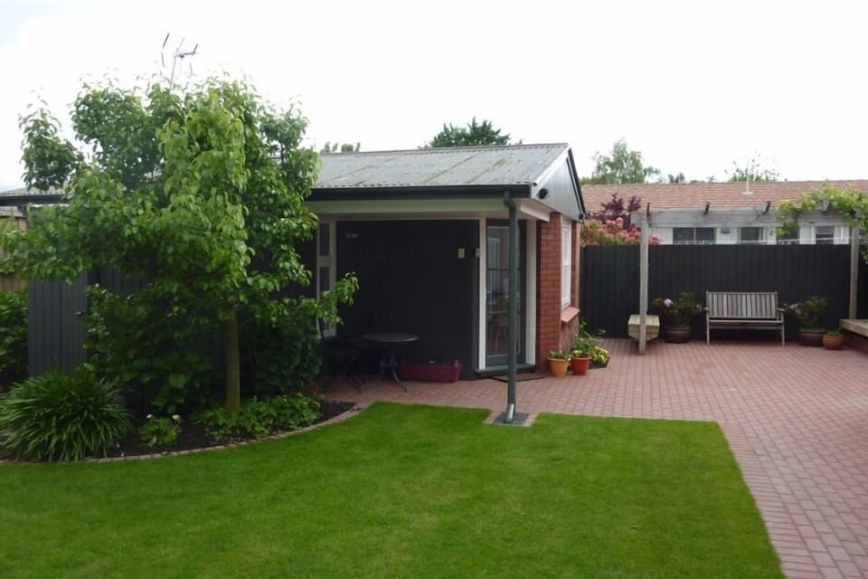 Cottage ~ front, garden and patio
