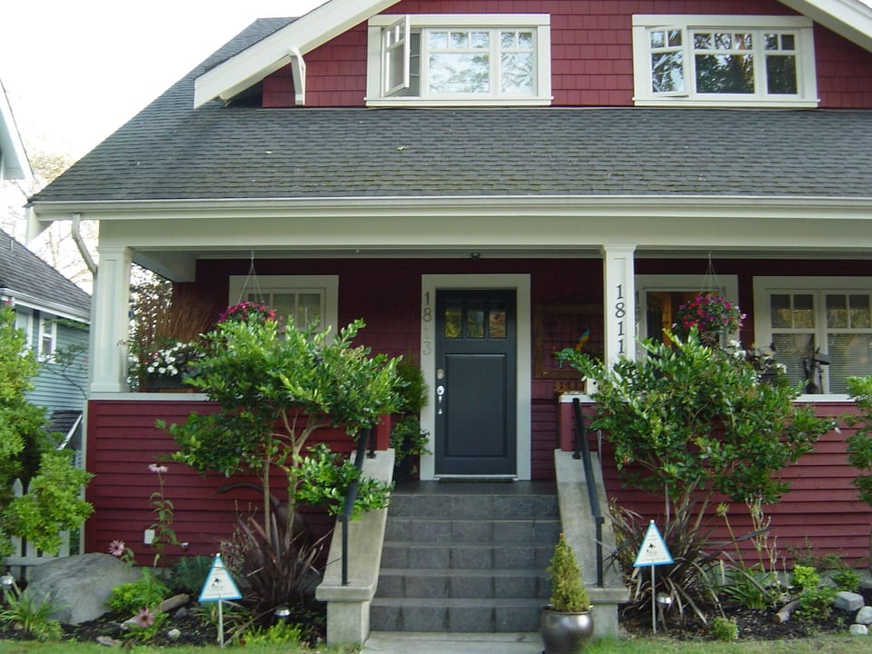 Beautiful heritage house on quiet tree-lined street