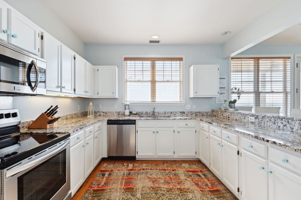 Fully equipped kitchen that has everything you need to cook for friends and family or entertain