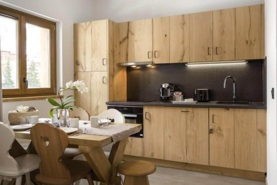 Tuck into a great snack you’ve prepared in your kitchenette.