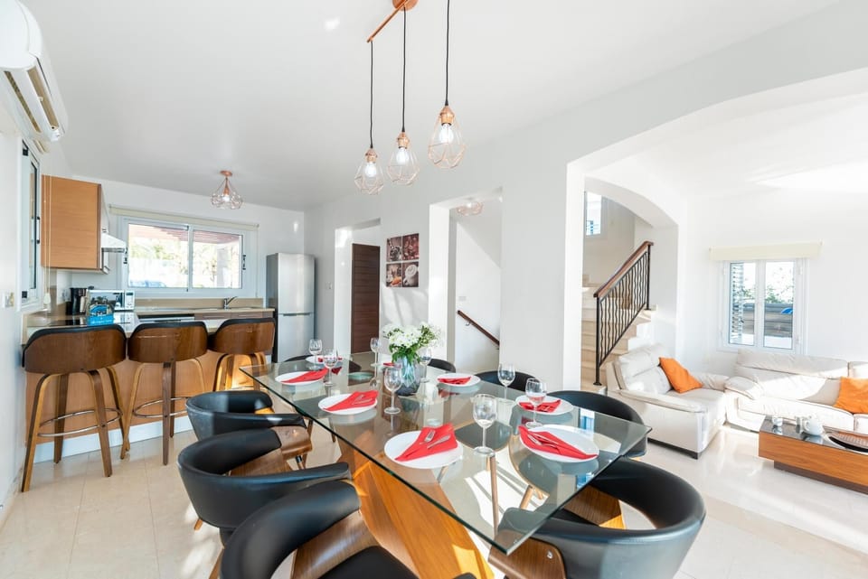 Villa Laguna Sunrise (4758)