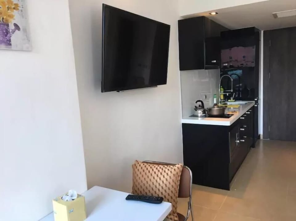 Pattaya-Central Location+Pool-Studio