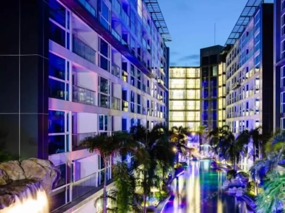 Central Pattaya - Amazing Pool - Studio