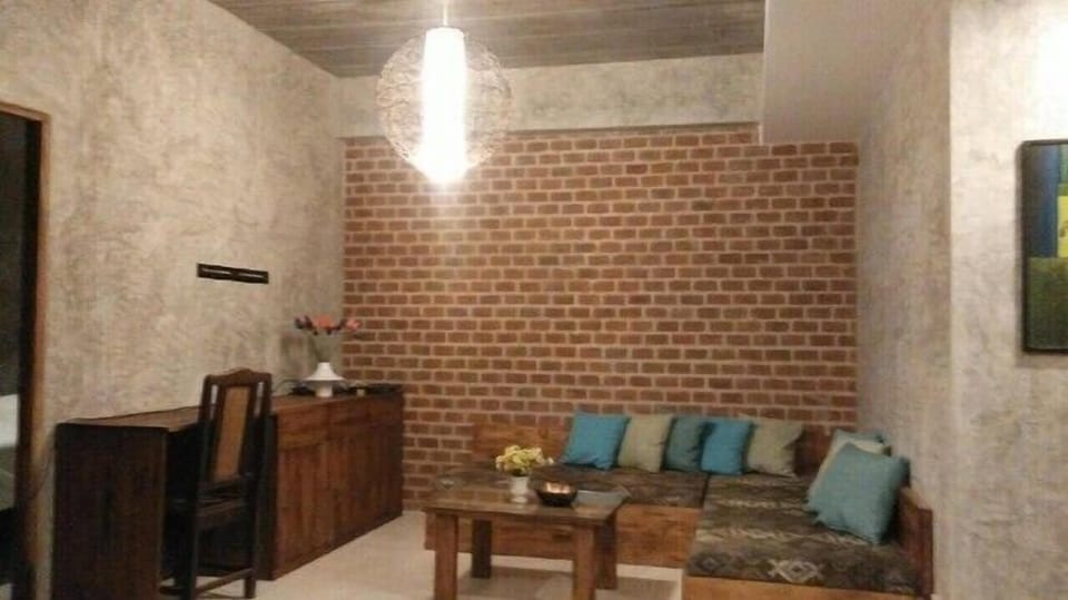 Boutique Townhouse 15 Minutes To Town