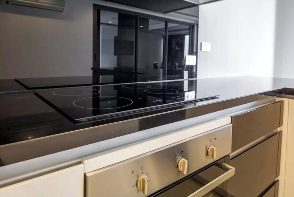 Ultimate Luxury in New High Rise Tower