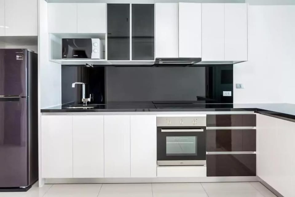 Ultimate Luxury in New High Rise Tower