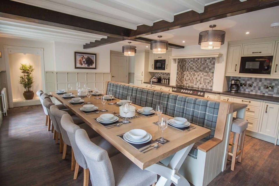 High Oaks Grange | The Grange