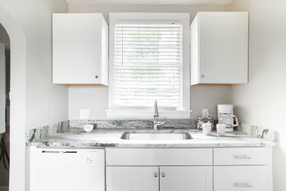 Granite countertops.