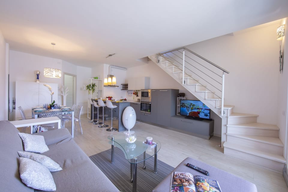 Living and dining room