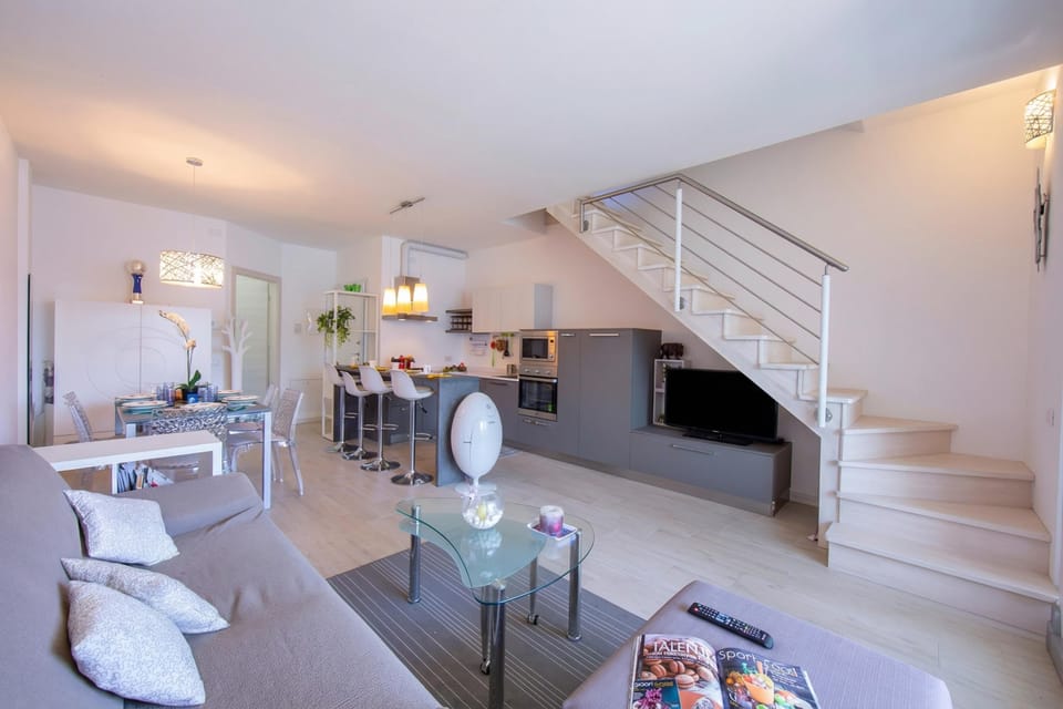 Living and dining room