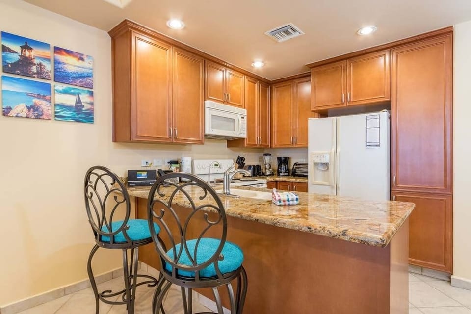 Kitchen (1)