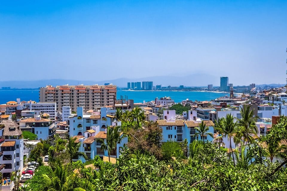 [Condo Terrace View] Enjoy spectacular views from the terrace, including fireworks in the bay at night.