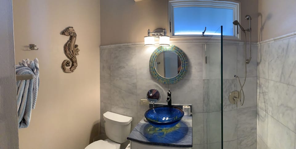 Bedroom 3 bathroom