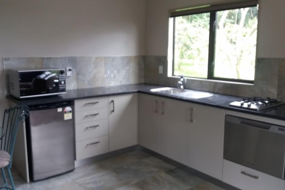 Kitchen fully self-contained