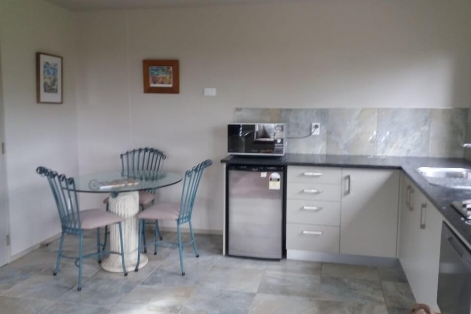 Kitchen andamp; dining
