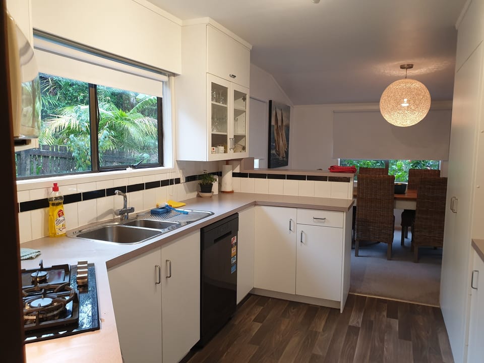 Kitchen well stocked for gorgeous meals