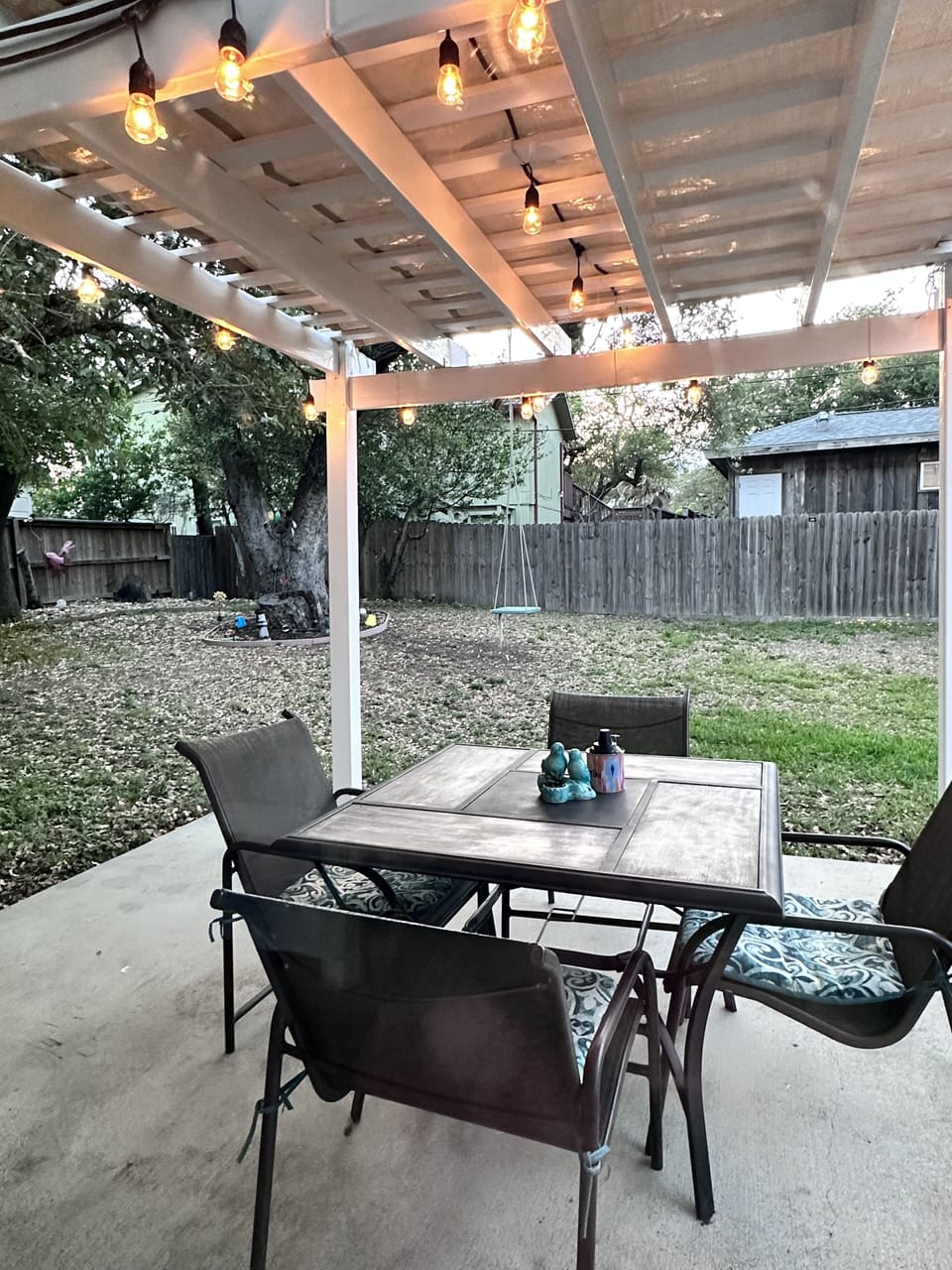 Outdoor dining