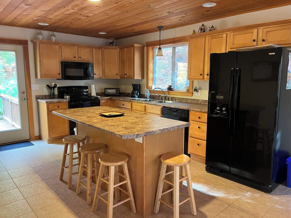 open kitchen and island