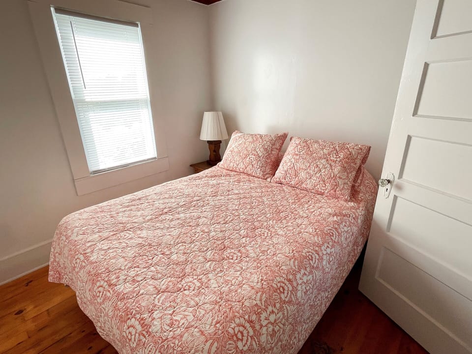 Queen Bed