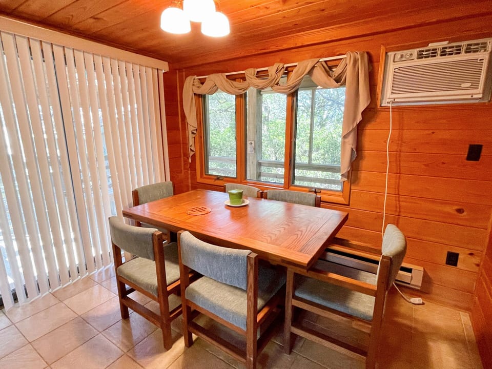 Dining Area, First Floor