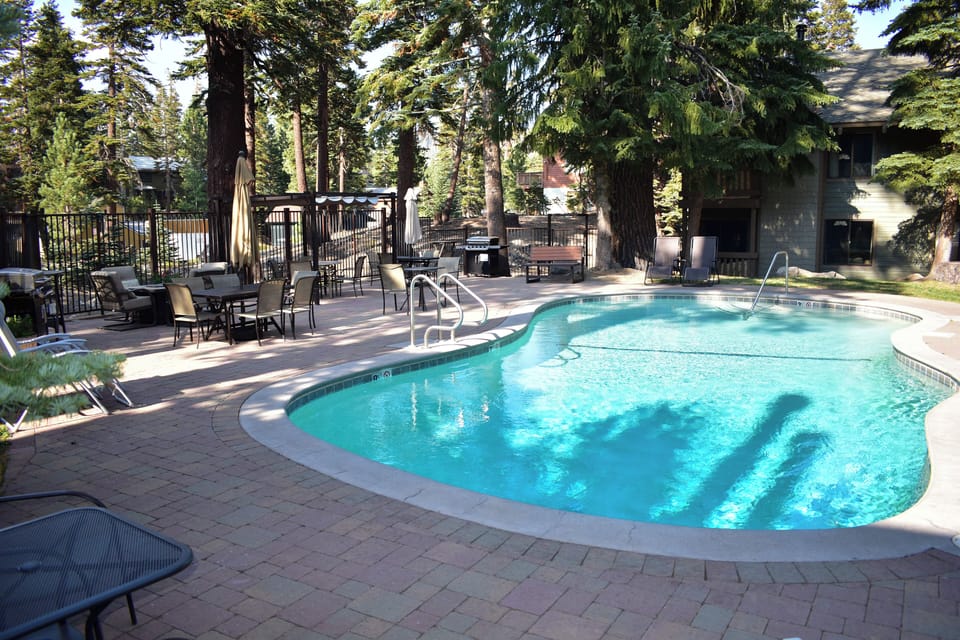 Heated pool open summer months (May to October)